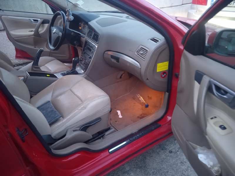 volvo s60 berlina del año 2005