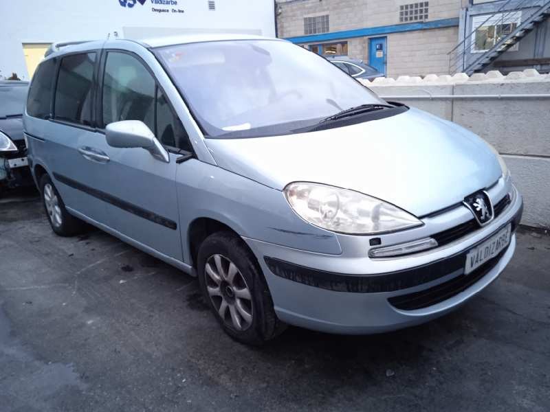 peugeot 807 del año 2002