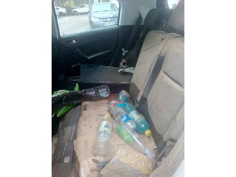 peugeot 208 del año 2014