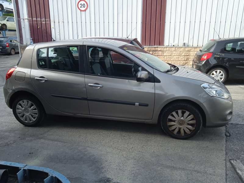 renault clio iii del año 2009