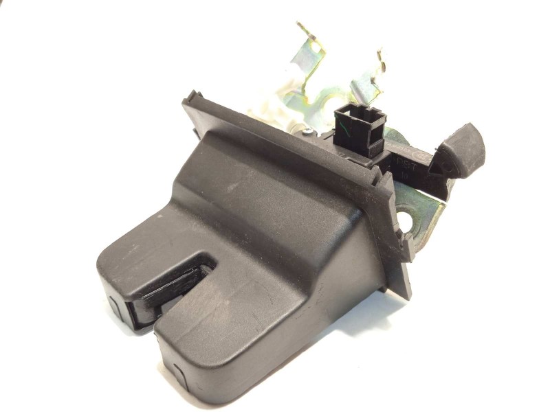 Recambio de cerradura maletero / porton para skoda octavia combi (5e5) rs referencia OEM IAM 8R0827505A  