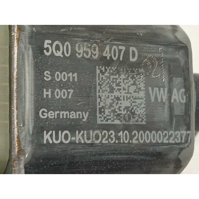 Recambio de elevalunas trasero izquierdo para volkswagen t-roc advance referencia OEM IAM 2GA839461G  5Q0959407D