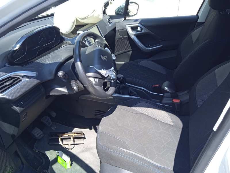 peugeot 2008 (--.2013) del año 2018