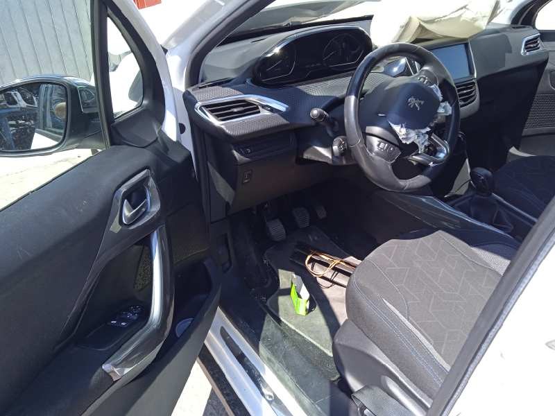 peugeot 2008 (--.2013) del año 2018