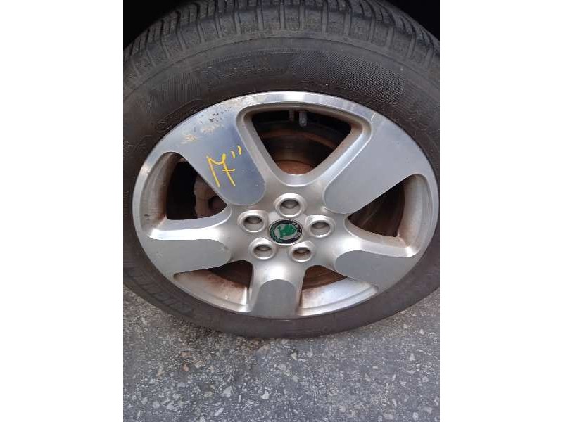 skoda octavia berlina (1z3) del año 2010