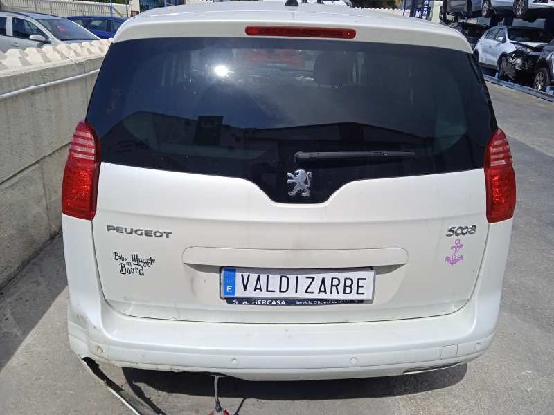 peugeot 5008 del año 2013