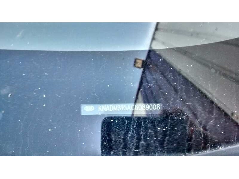 kia rio del año 2012