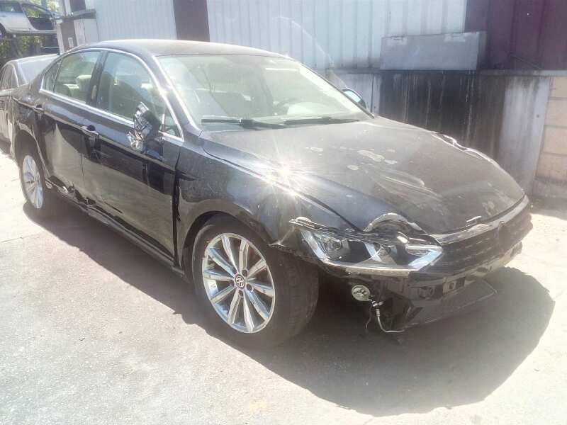 volkswagen passat lim. (3g2) del año 2015