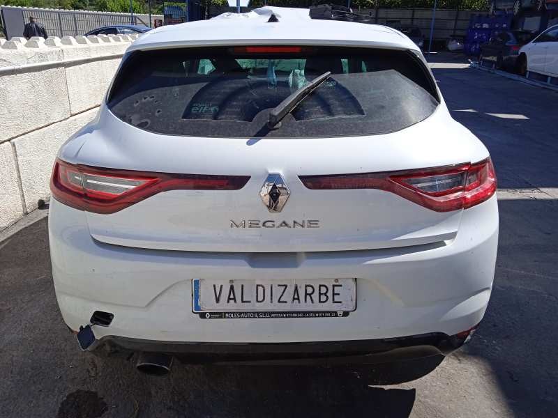 renault megane iv berlina 5p del año 2018