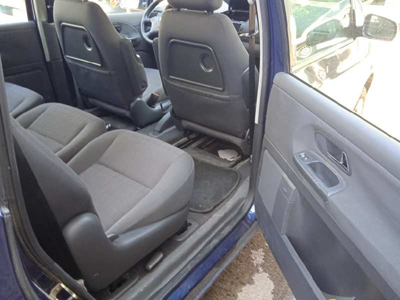 seat alhambra (7v9) del año 2005