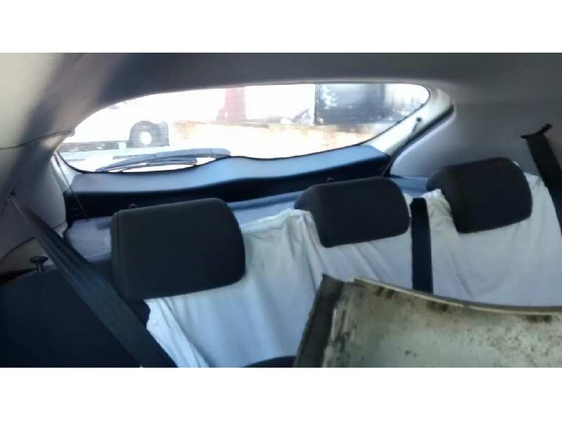 kia rio del año 2012