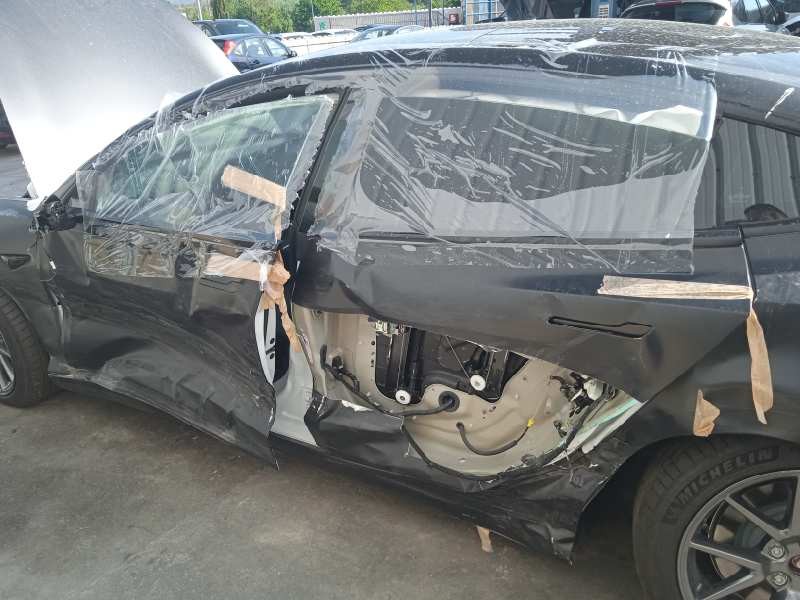 tesla model 3 del año 2021