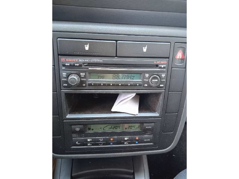 seat alhambra (7v9) del año 2005