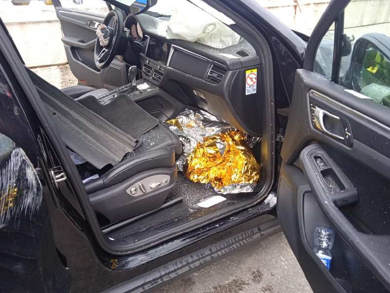 porsche macan (typ ) del año 2021