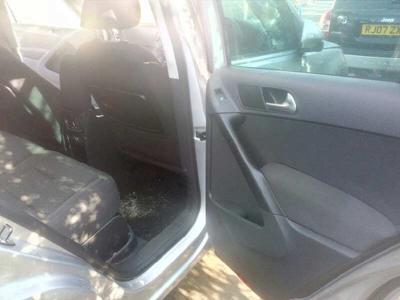 volkswagen tiguan (5n1) del año 2010