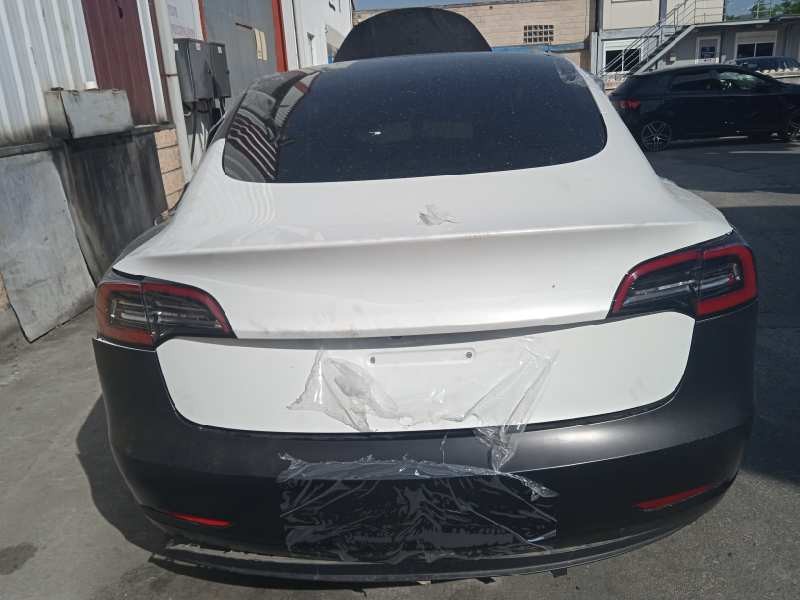 tesla model 3 del año 2021