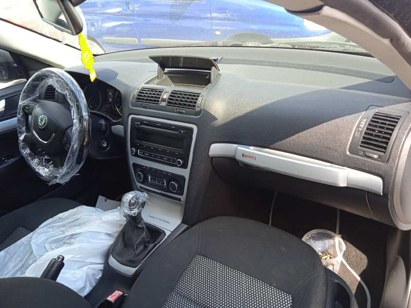 skoda octavia berlina (1z3) del año 2010