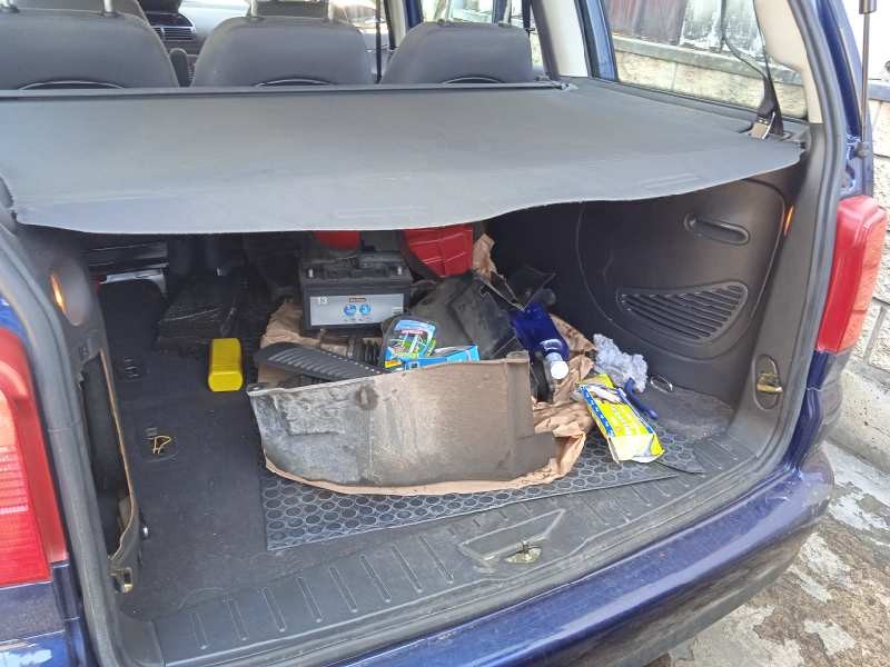 seat alhambra (7v9) del año 2005