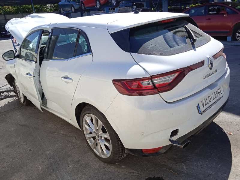 renault megane iv berlina 5p del año 2018