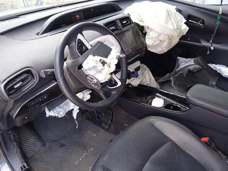 toyota prius (zvw50) del año 2017