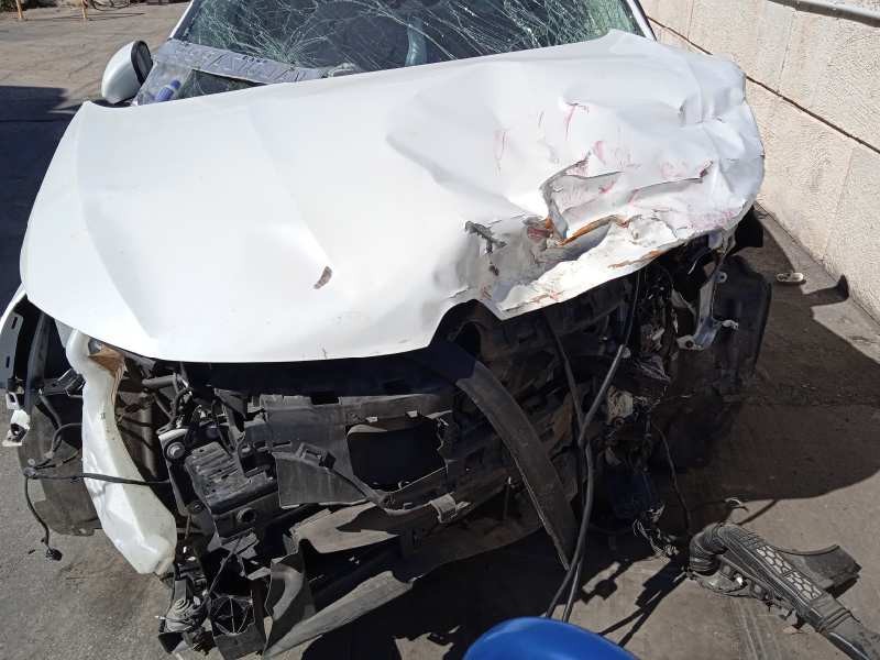 renault megane iv berlina 5p del año 2018