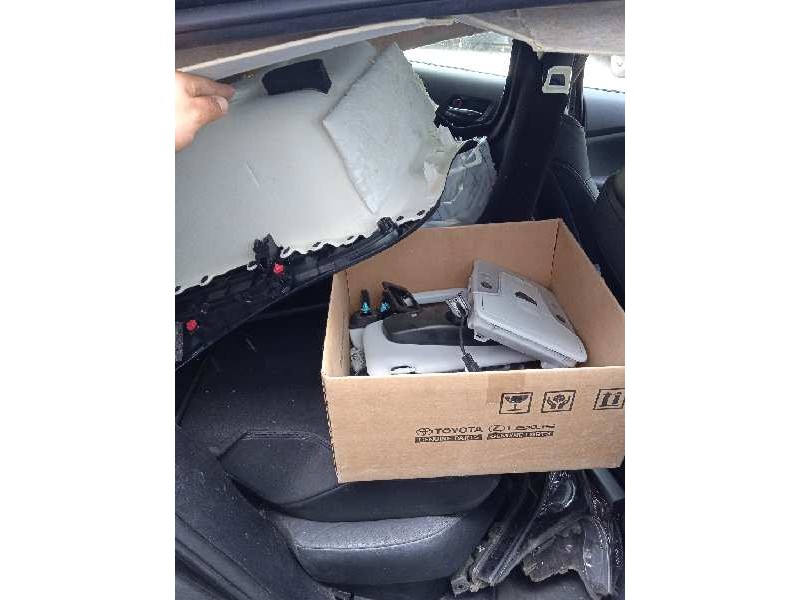 toyota prius (zvw50) del año 2017