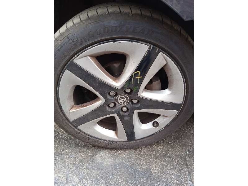 toyota prius (zvw50) del año 2017