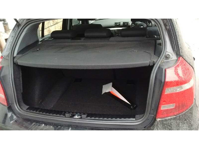 bmw serie 1 berlina (e81/e87) del año 2010