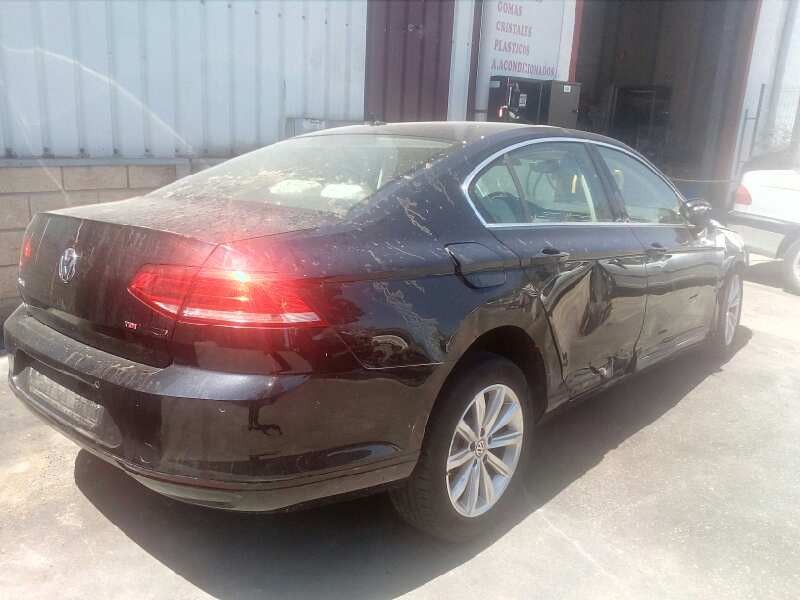 volkswagen passat lim. (3g2) del año 2015