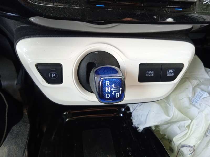 toyota prius (zvw50) del año 2017