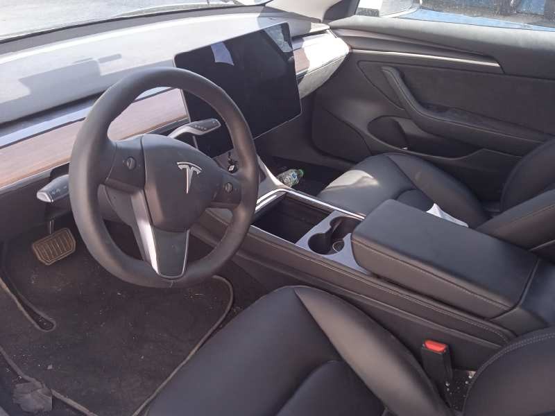 tesla model 3 del año 2021