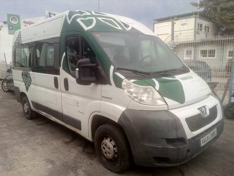 peugeot boxer caja cerr.techo elev.acristal.(bat.4035)(335)(2007  del año 2007