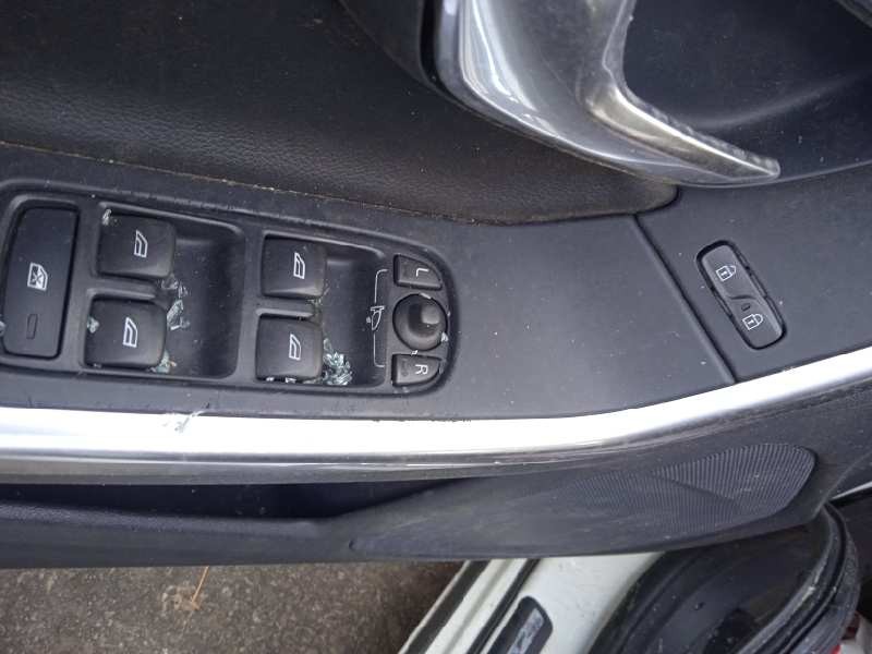 volvo v60 kombi del año 2016