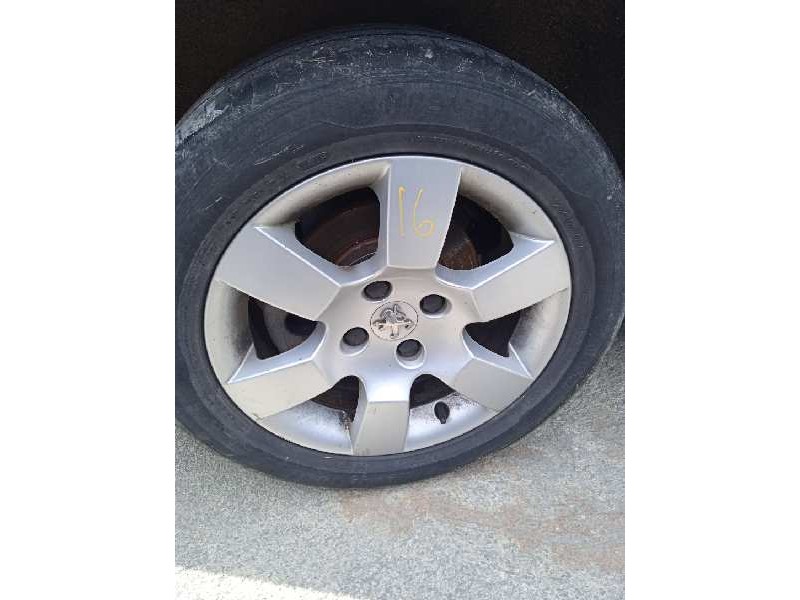 peugeot 5008 del año 2013