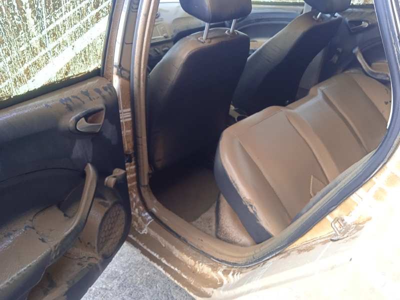 seat ibiza sc (6p5) del año 2016