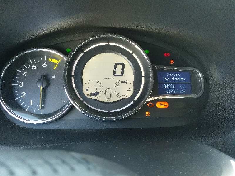 renault megane iii berlina 5 p del año 2014