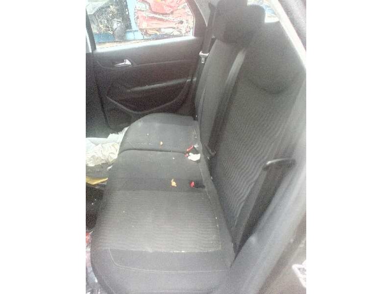 peugeot 308 sw del año 2015