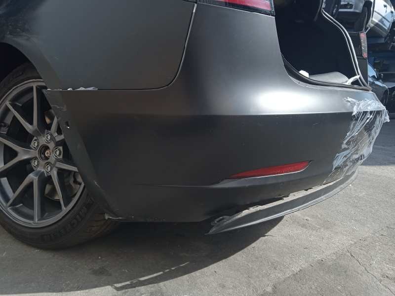 tesla model 3 del año 2021