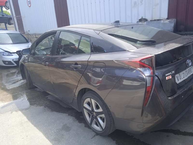 toyota prius (zvw50) del año 2017
