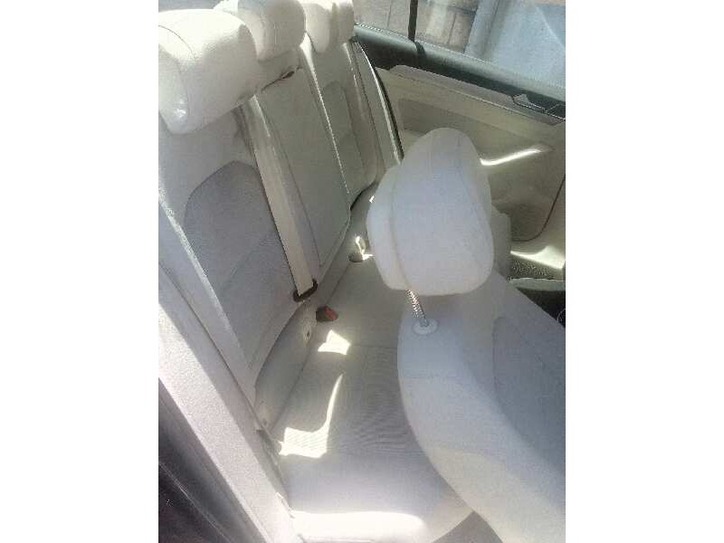 volkswagen passat lim. (3g2) del año 2015