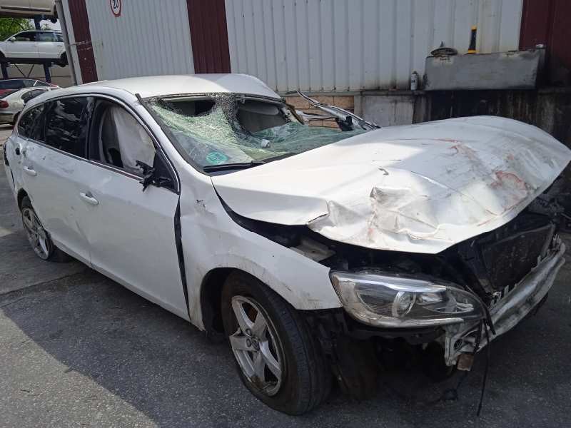 volvo v60 kombi del año 2016