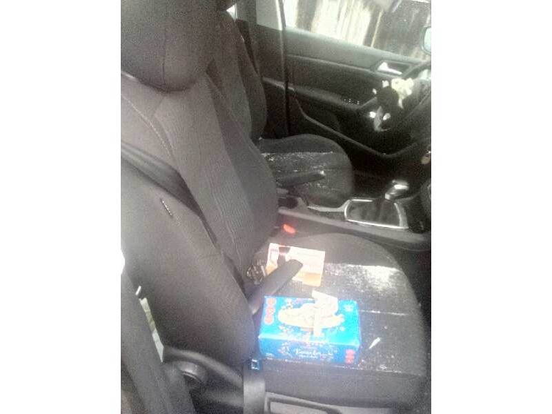 peugeot 308 sw del año 2015