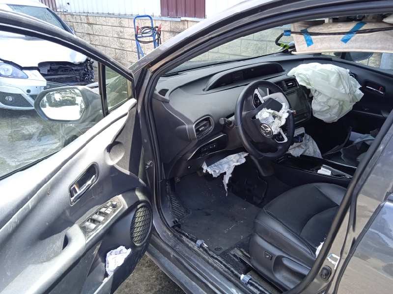 toyota prius (zvw50) del año 2017