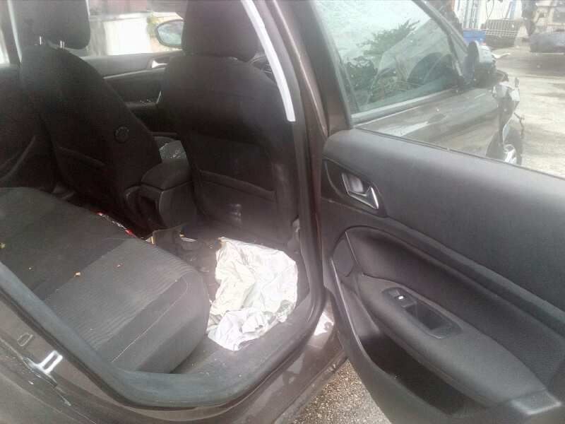 peugeot 308 sw del año 2015