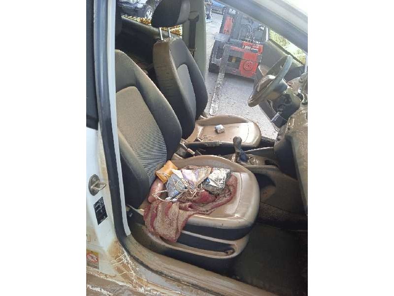 seat ibiza sc (6p5) del año 2016