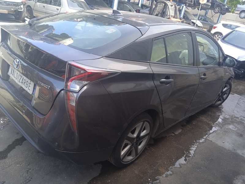 toyota prius (zvw50) del año 2017