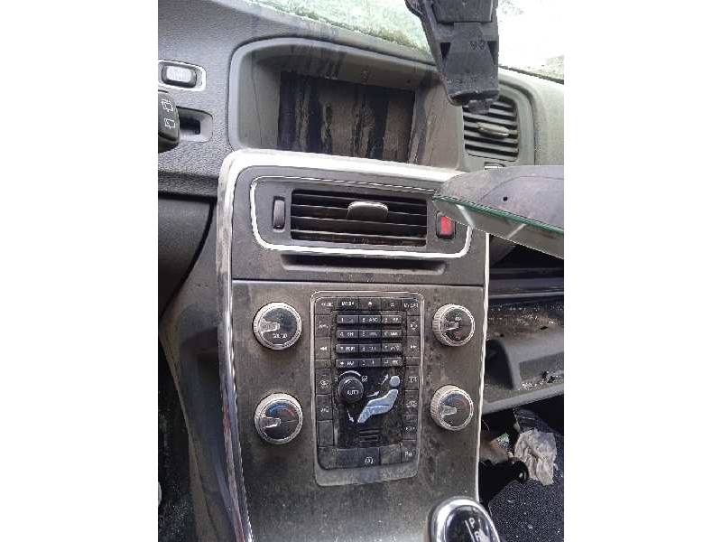 volvo v60 kombi del año 2016