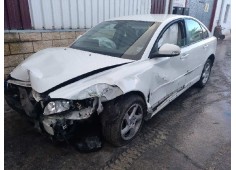 volvo s40 berlina del año 2011