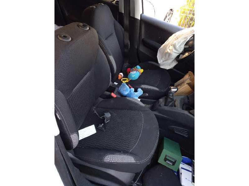 peugeot 208 del año 2016