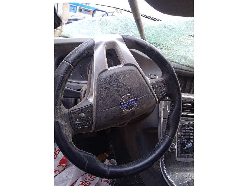 volvo v60 kombi del año 2016